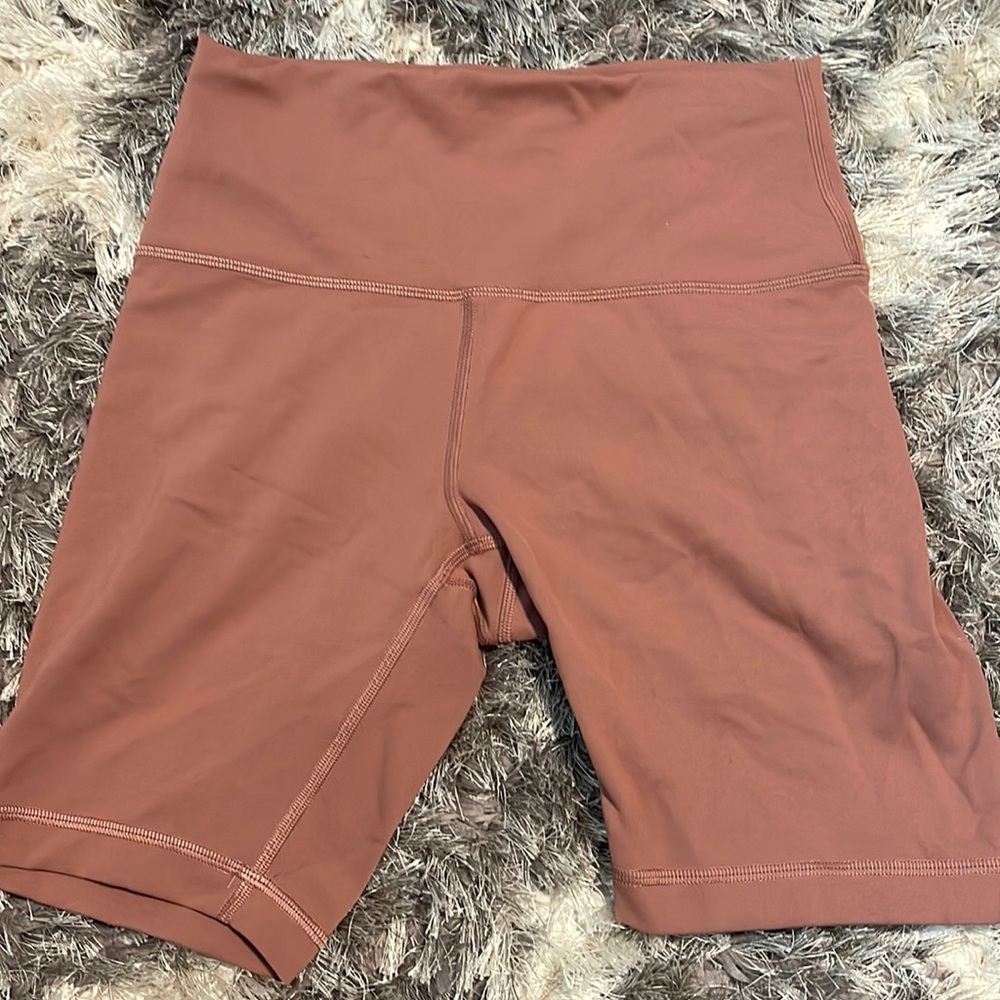 Lululemon Wunder Train High-Rise Biker Short